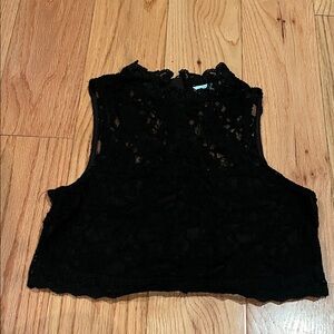She + Sky Black Lace Crop Top